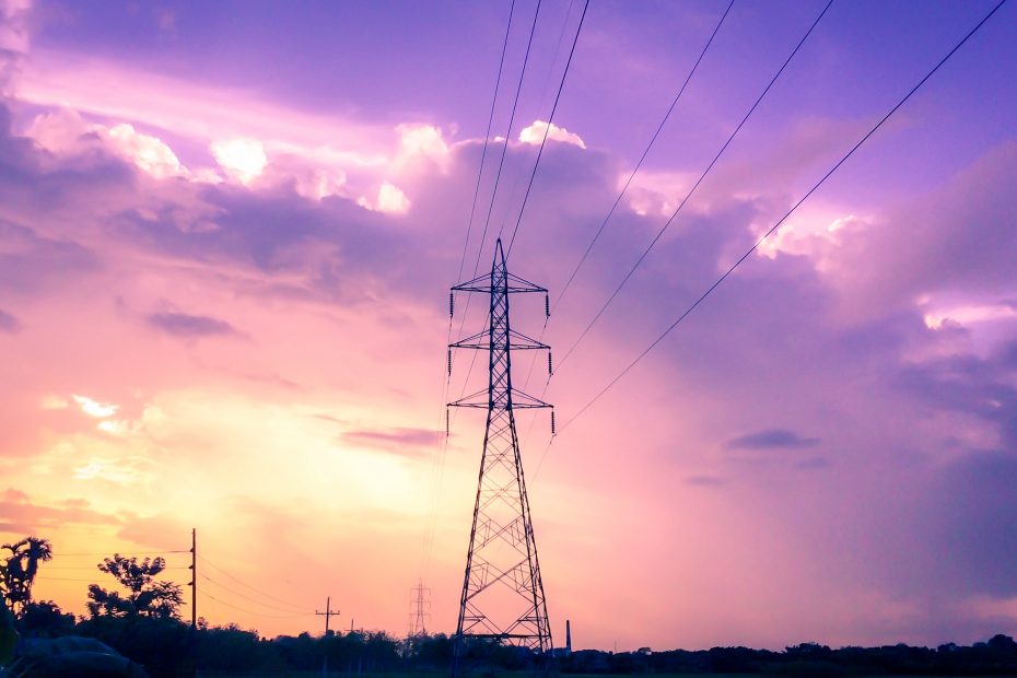 distributor genset Surabaya